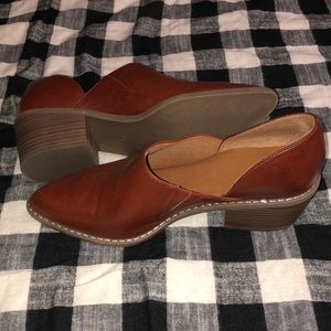 Universal Thread Cognac Bootie
